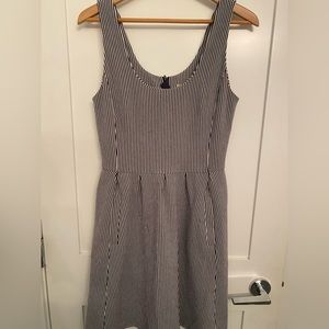 Banana Republic Casual Dress